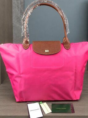 LongChamp Le Pliage Medium Size Folding Tote Travel Bag Red
